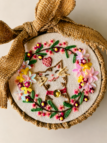 hand embroidered ornament, cat ornament, cat embroidery