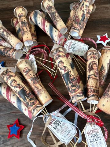 Vintage Style Patriotic Paper Rockets Vintage Style Patriotic Paper Rockets