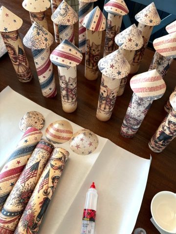 Vintage Style Patriotic Paper Rockets Vintage Style Patriotic Paper Rockets